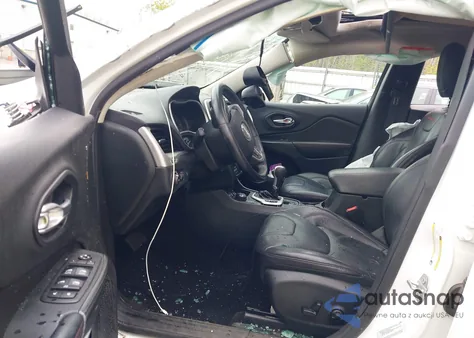 2015 Jeep Cherokee Trailhawk из США, поврежденный, VIN 1C4PJMBS2FW613342